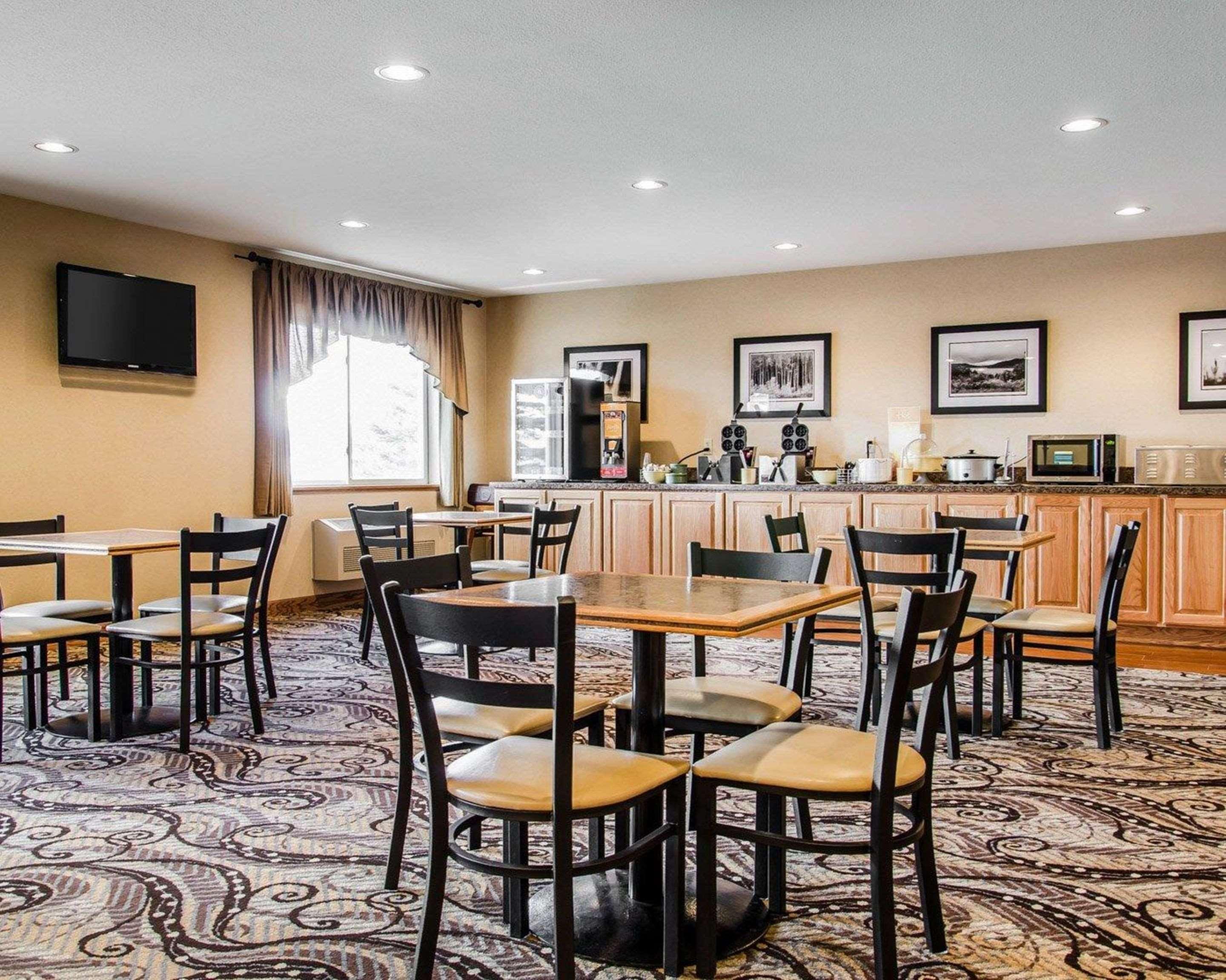 Surestay By Western Rexburg