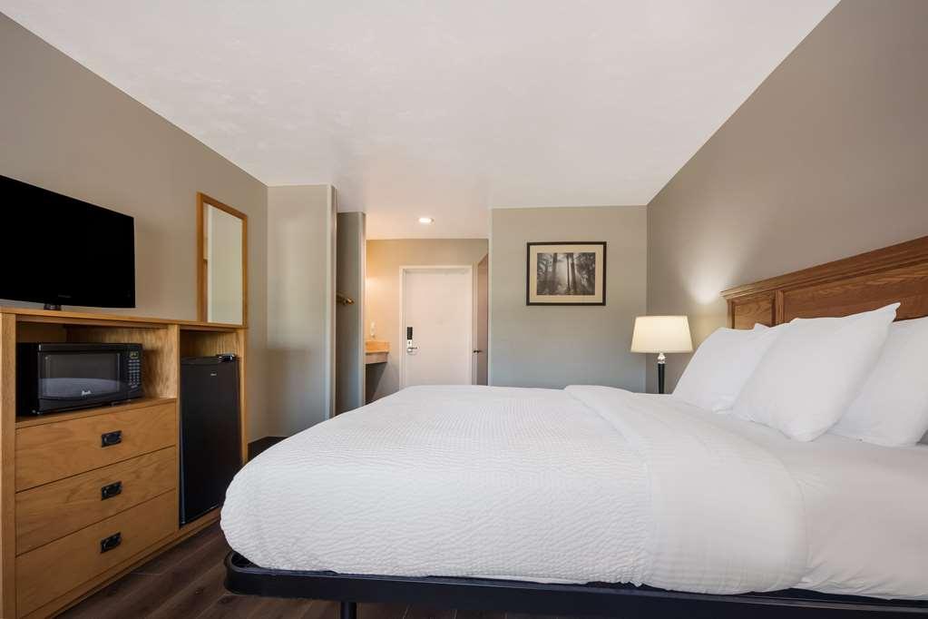 Surestay By Western Hotel 2*