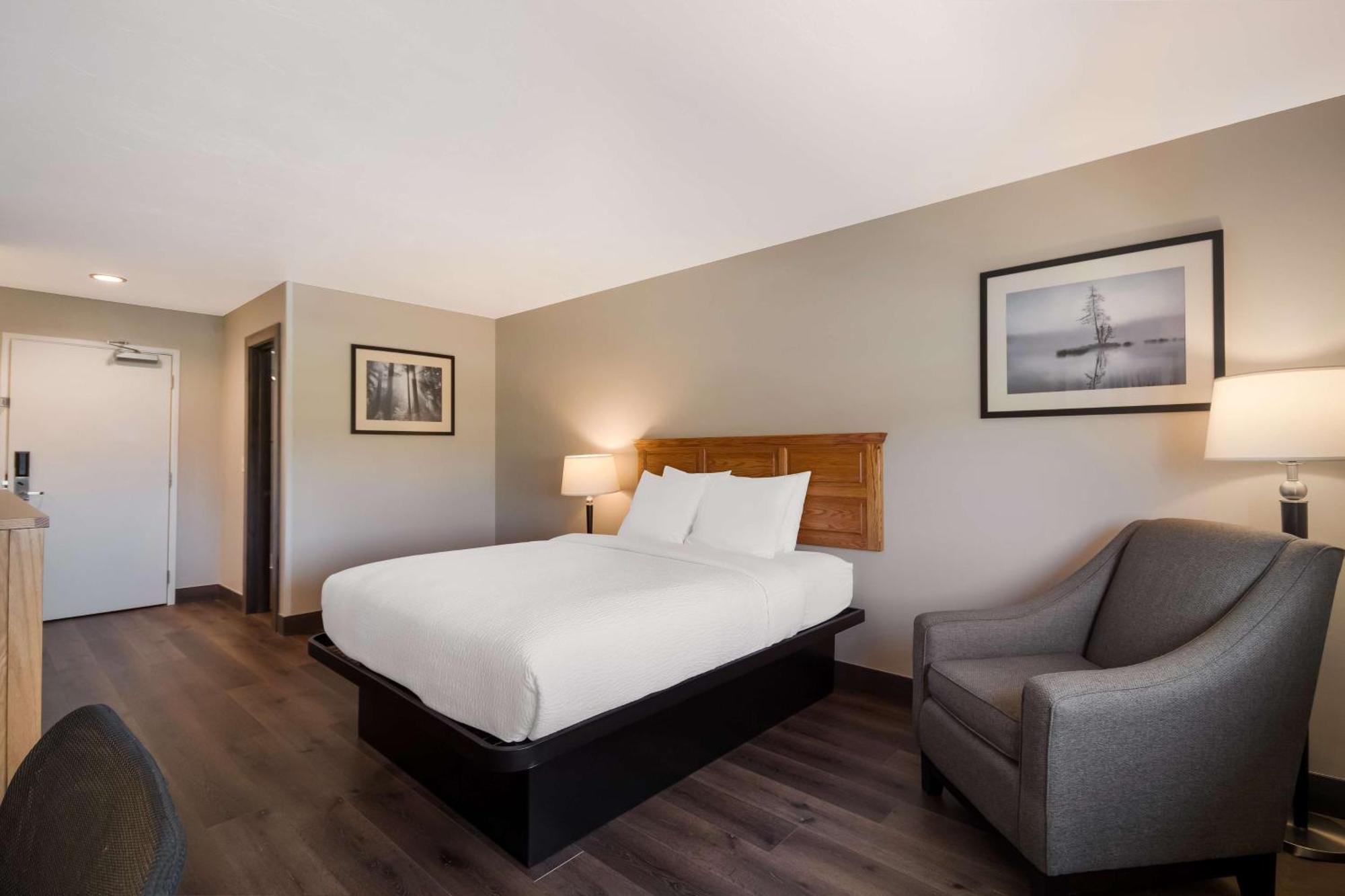 Surestay By Western Hotel